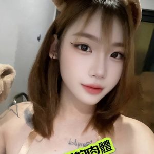 崔泡泡-2.jpg